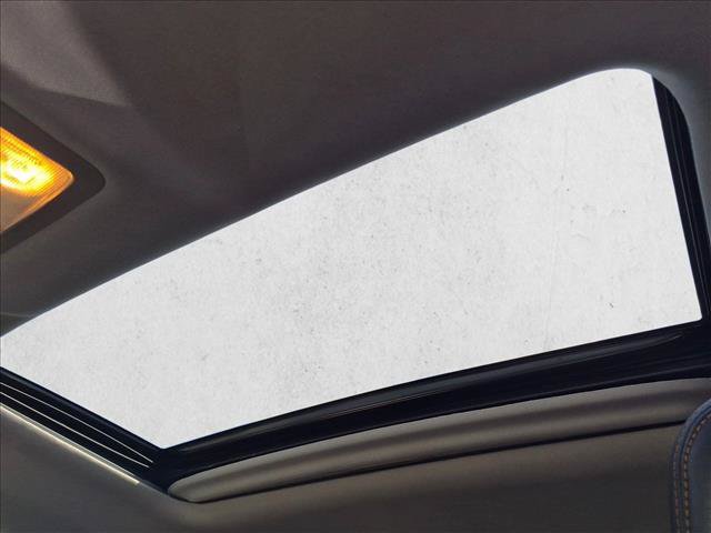 Used 2018 Toyota Highlander Limited FWD image 13