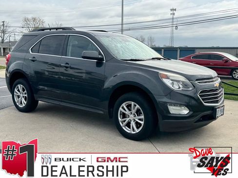 Used 2017 Chevrolet Equinox LT image 1