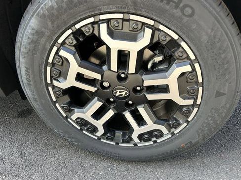 New 2025 Hyundai Tucson XRT image 9