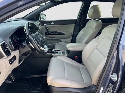 Used 2020 Kia Sportage S w/ S Premium Package image 16