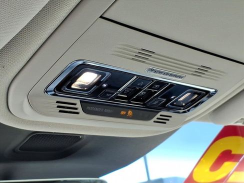 Used 2025 Lincoln Aviator AWD image 26