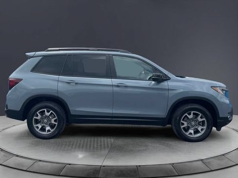 Used 2023 Honda Passport TrailSport image 6