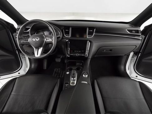 Used 2023 INFINITI QX50 Sport AWD/4WD image 16