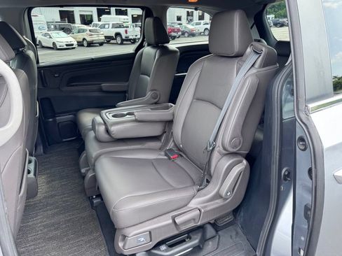 Used 2023 Honda Odyssey EX-L image 31