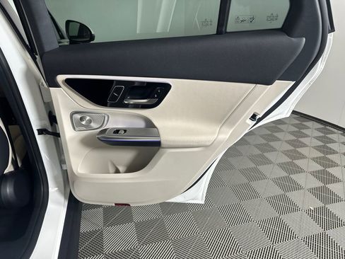 Certified 2026 Mercedes-Benz GLC 300 image 18