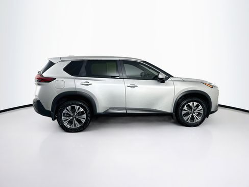 Used 2023 Nissan Rogue SV FWD image 10