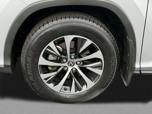 Certified 2022 Lexus RX 350L Premium w/ Premium Package AWD/4WD image 13