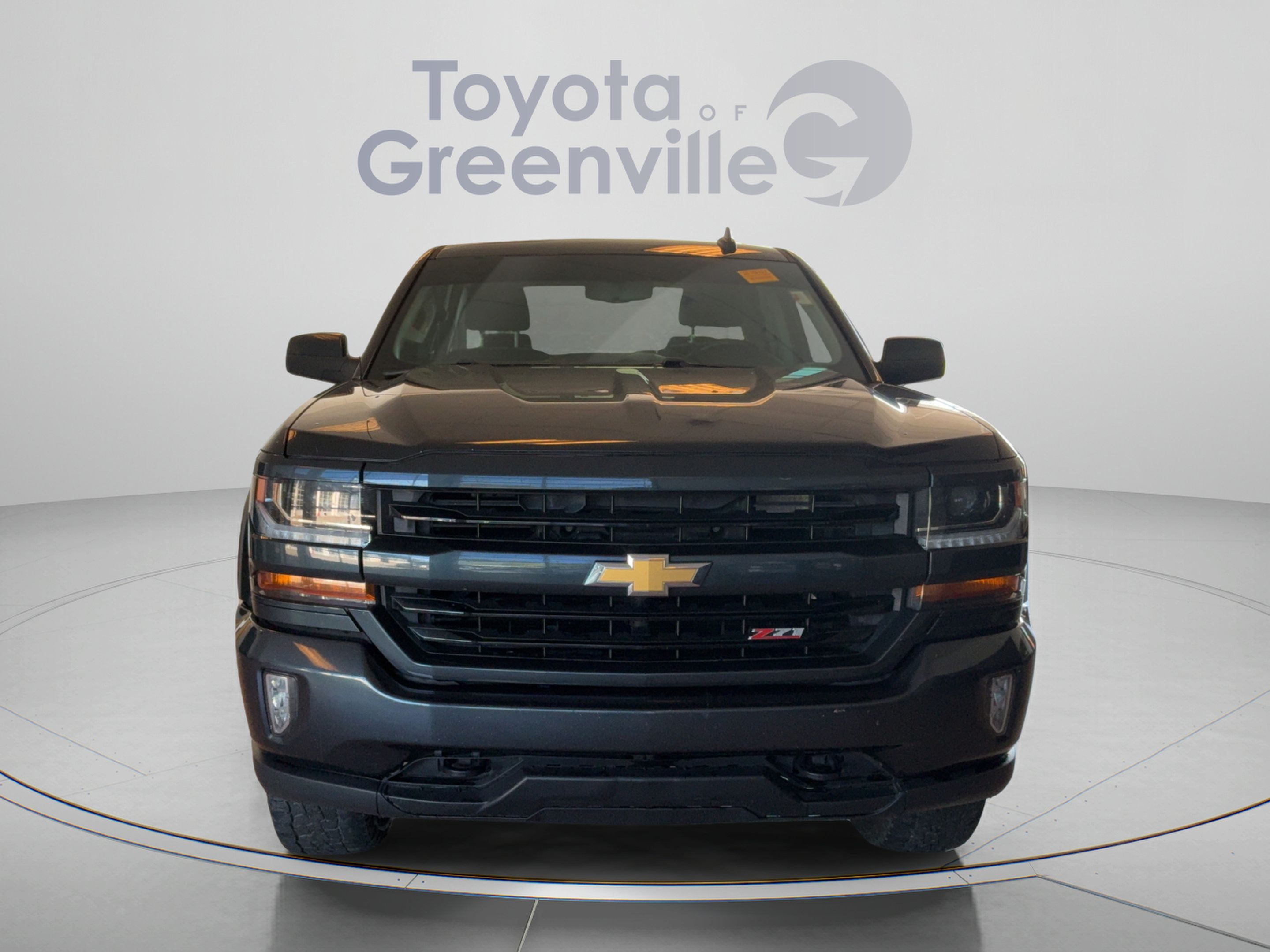 Used 2018 Chevrolet Silverado 1500 LT w/ All Star Edition AWD/4WD image 9
