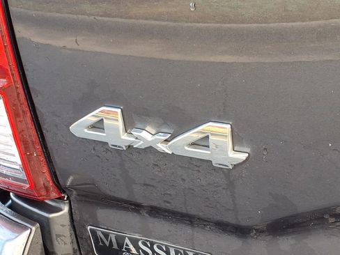 Used 2022 Toyota Tacoma SR image 10