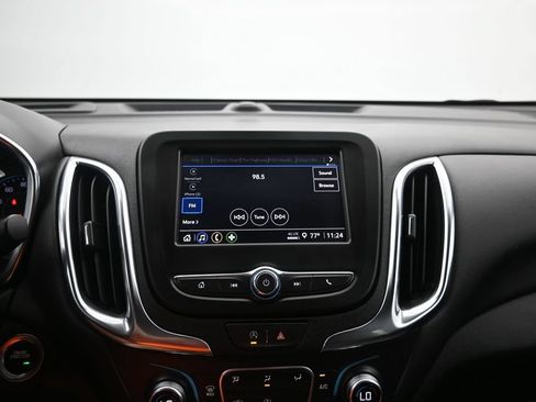 Used 2024 Chevrolet Equinox LT AWD/4WD image 15