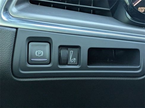 Certified 2023 Cadillac XT5 Luxury image 25