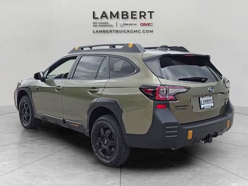 Used 2025 Subaru Outback Wilderness AWD/4WD image 5