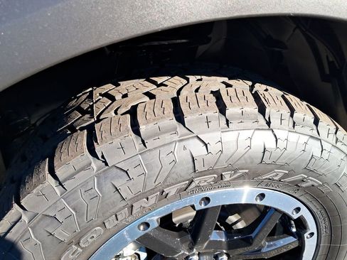 New 2025 Nissan Pathfinder Rock Creek image 29