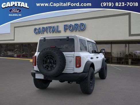 New 2026 Ford Bronco Badlands AWD/4WD image 8