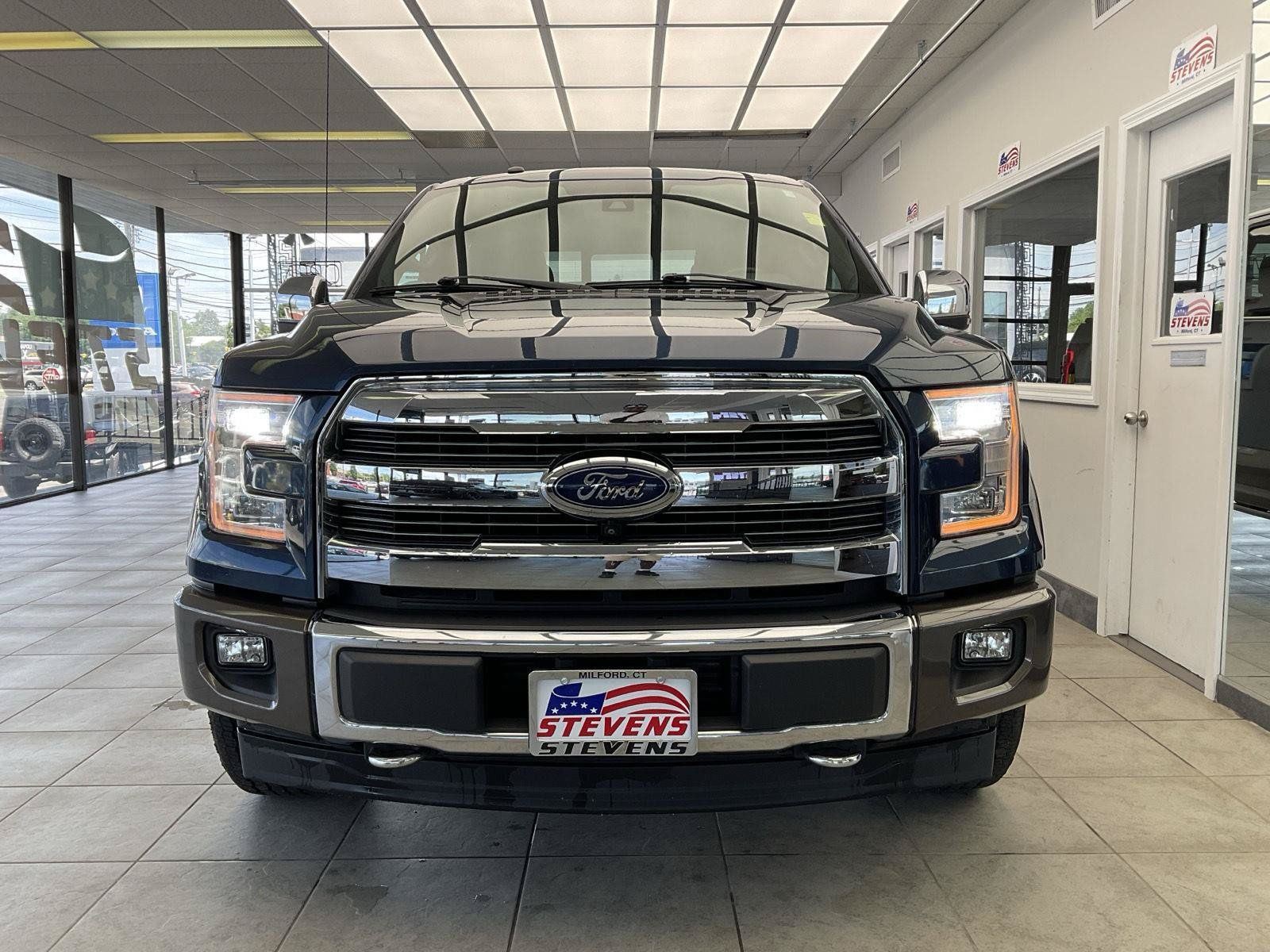 Used 2017 Ford F150 King Ranch w/ Equipment Group 601A Luxury AWD/4WD image 2
