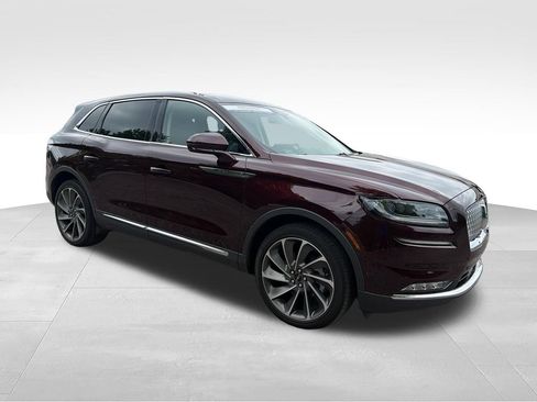 Used 2023 Lincoln Nautilus Reserve w/ Equipment Group 202A AWD/4WD image 7