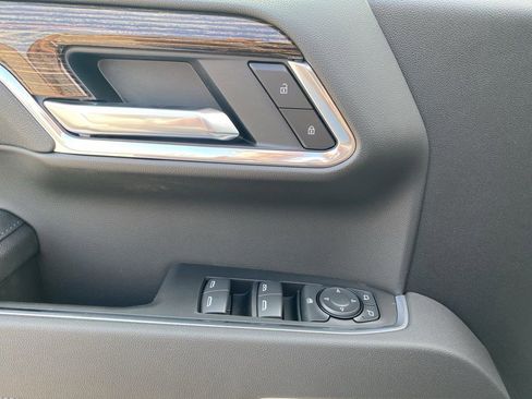 New 2026 GMC Sierra 1500 Elevation image 10