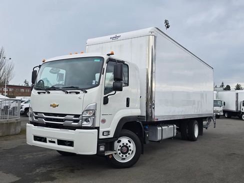 New 2025 Chevrolet Low Cab Forward 6500XD RWD image 1