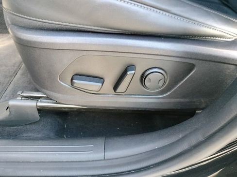 Used 2021 Kia Sorento S image 17