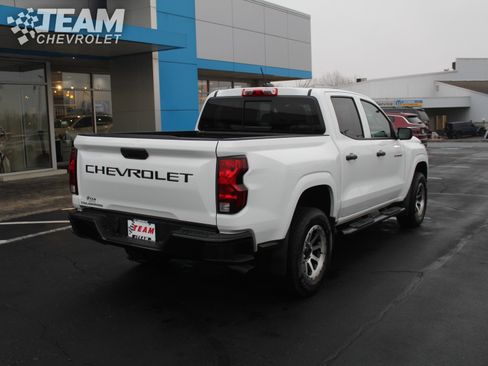 Certified 2023 Chevrolet Colorado W/T w/ WT Convenience Package image 4