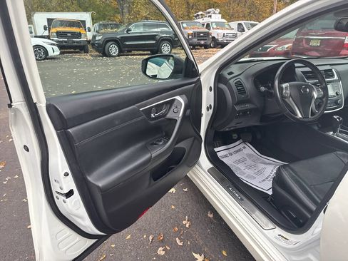 Used 2016 Nissan Altima 2.5 SL image 11