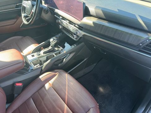 Used 2023 Kia Telluride SX Prestige image 14