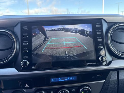 Used 2023 Toyota Tacoma SR5 AWD/4WD image 18