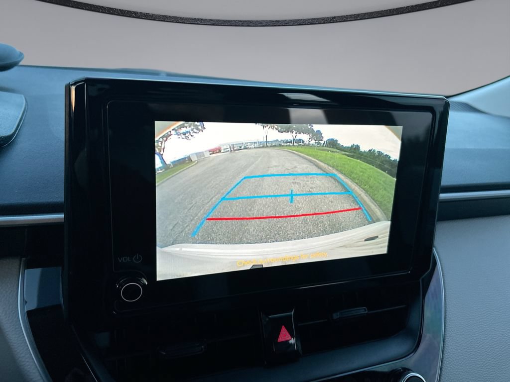 Used 2026 Toyota Corolla LE FWD image 22
