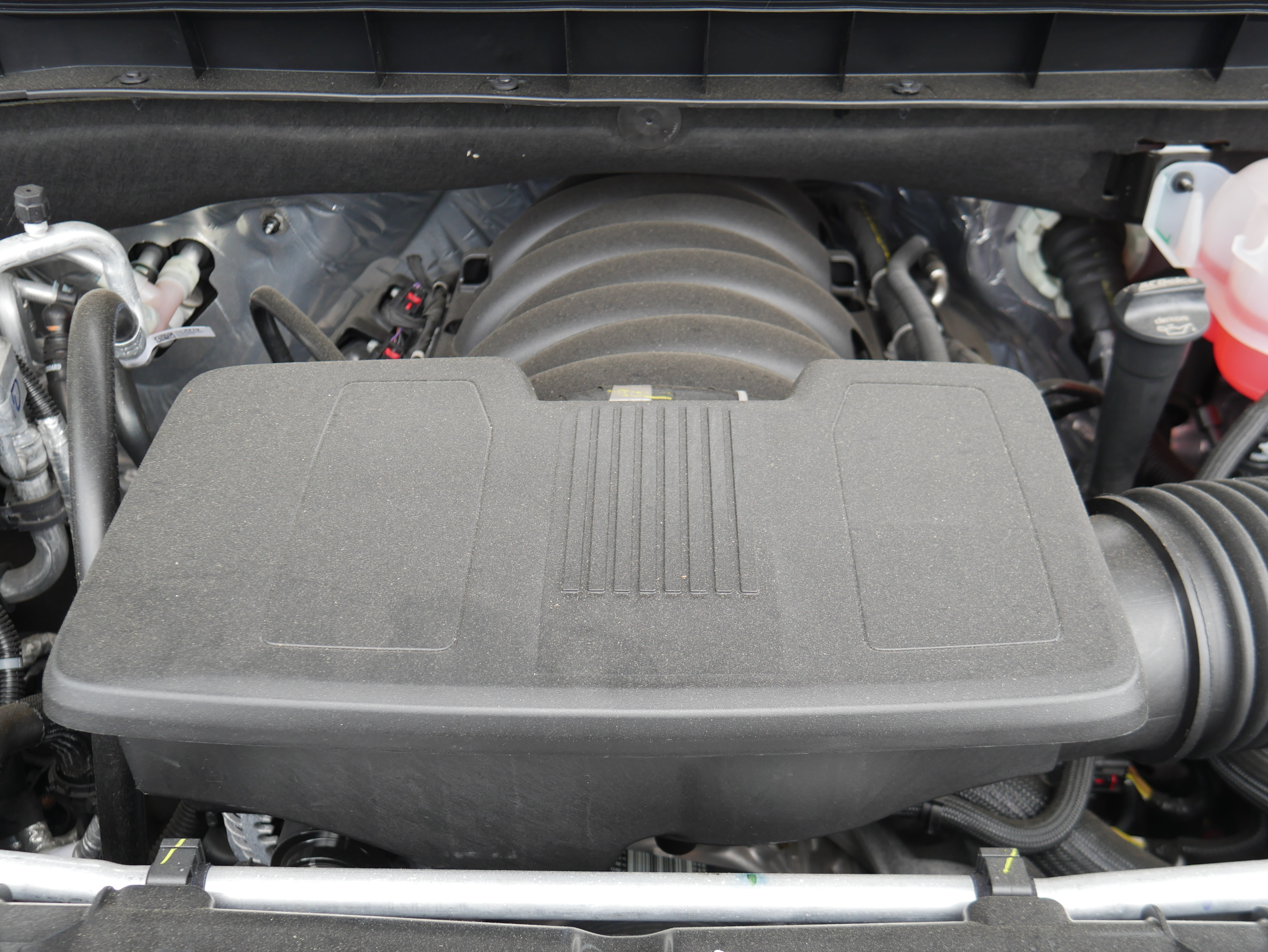 New 2025 Chevrolet Tahoe 4WD w/ 1FL Safety Package image 12