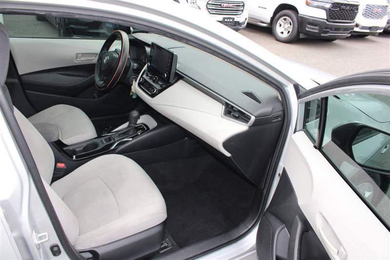 Used 2022 Toyota Corolla LE FWD image 10