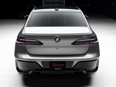 Used 2023 BMW 740i RWD image 24