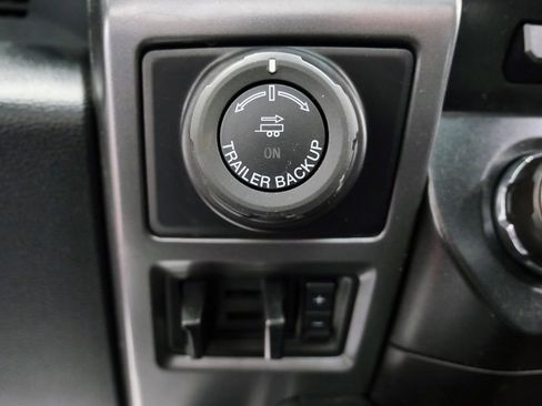 Used 2016 Ford F150 XLT w/ Equipment Group 302A Luxury AWD/4WD image 29