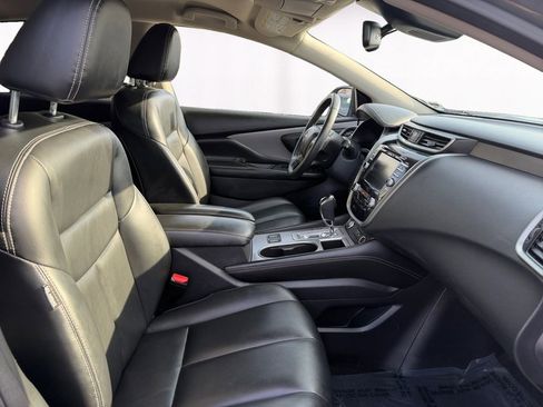 Used 2023 Nissan Murano SV image 15