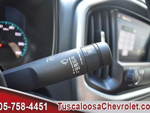 Used 2022 Chevrolet Colorado LT w/ Chrome Appearance Package AWD/4WD image 32