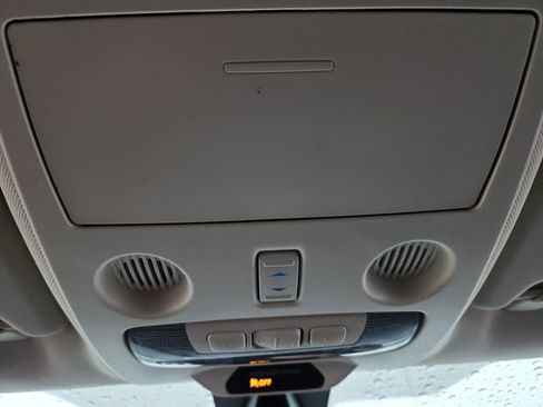 Used 2020 Ford EcoSport Titanium image 47