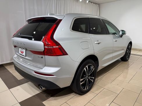 Used 2020 Volvo XC60 T6 Momentum AWD/4WD image 5