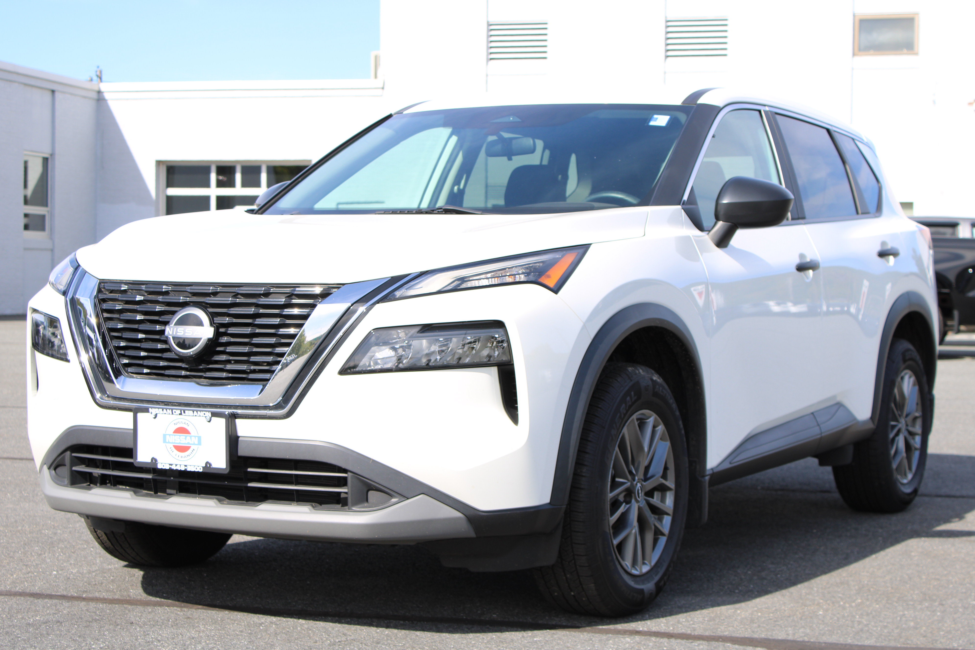 Used 2023 Nissan Rogue S AWD/4WD image 1