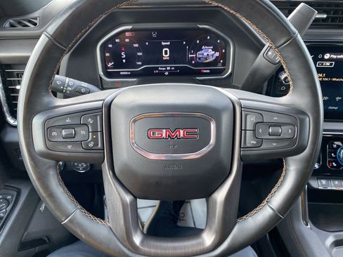 Used 2024 GMC Sierra 2500 AT4 w/ AT4 Premium Plus Package image 21