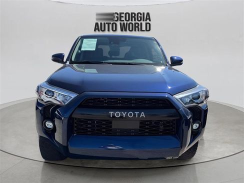 Used 2021 Toyota 4Runner SR5 Premium w/ Moonroof Package RWD image 16