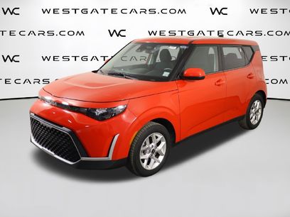 Used 2024 Kia Soul LX w/ Option Group 015