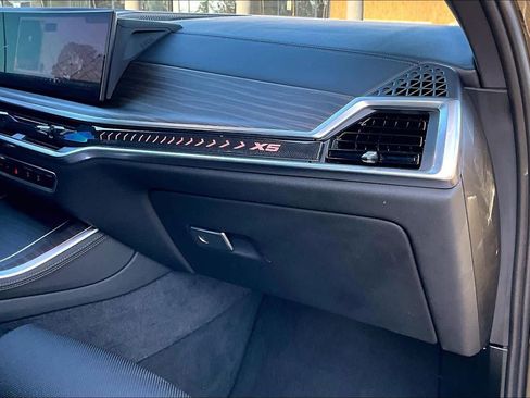 Used 2024 BMW X5 xDrive40i w/ Parking Assistance Package image 20