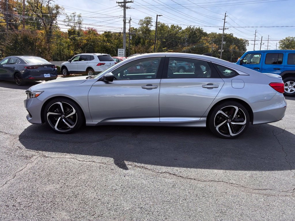Used 2022 Honda Accord Sport image 4