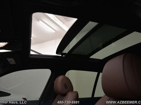Used 2023 BMW X5 xDrive40i w/ M Sport Package AWD/4WD image 16