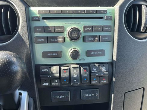 Used 2011 Honda Pilot EX-L image 15