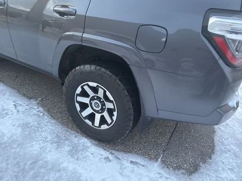 Certified 2021 Toyota 4Runner TRD Off-Road Premium w/ Moonroof Package image 7