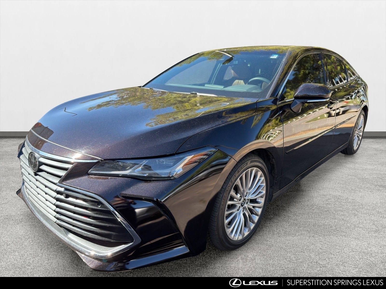 Used 2021 Toyota Avalon Limited w/ Advanced Safety Package FWD image 9