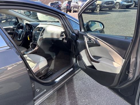 Used 2014 Buick Verano image 41