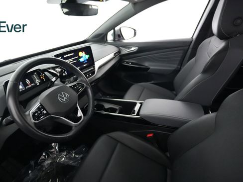 Used 2023 Volkswagen ID.4 Pro S image 4