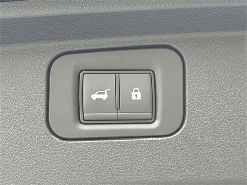 New 2025 Nissan Armada Platinum Reserve image 20