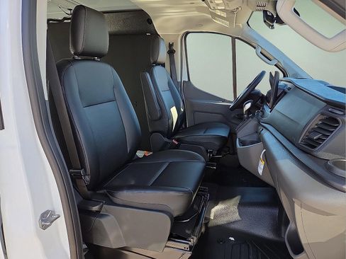 New 2026 Ford Transit 250 Low Roof AWD image 15